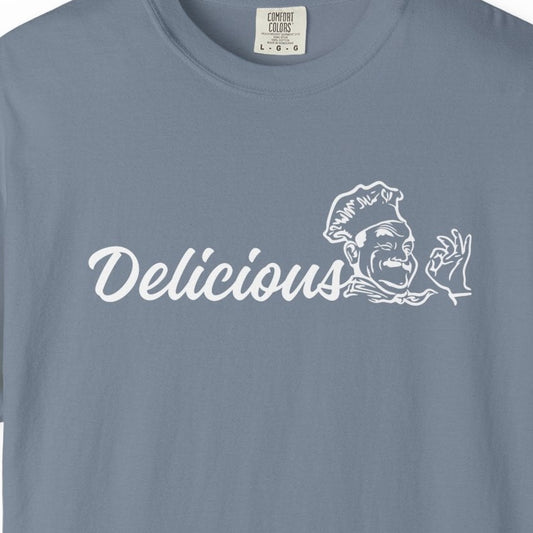 Delicious! Retro Pizza Chef Graphic T-Shirt — Vintage Foodie Tee