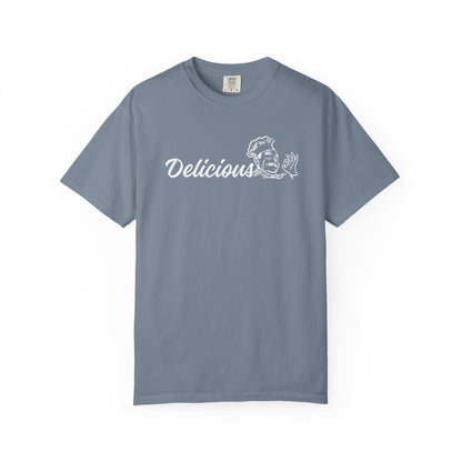 Delicious! Retro Pizza Chef Graphic T-Shirt — Vintage Foodie Tee