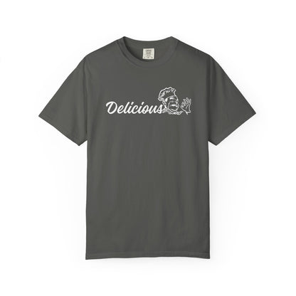 Delicious! Retro Pizza Chef Graphic T-Shirt — Vintage Foodie Tee